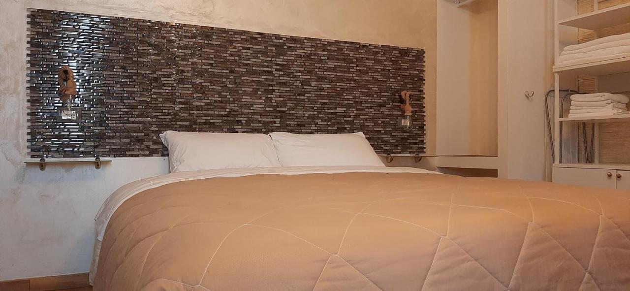 Cairoly Rooms' แตร์โมลิ ภายนอก รูปภาพ