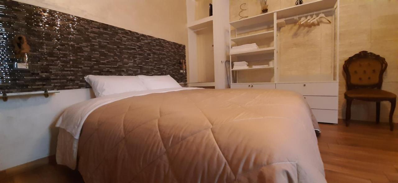 Cairoly Rooms' แตร์โมลิ ภายนอก รูปภาพ